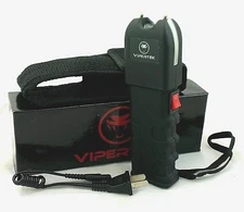 VIPERTEK 700 BV Rechargeable Stun Gun with LED Light and Holster
