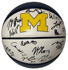 2025/26 MICHIGAN WOLVERINES TEAM SIGNED AUTOGRAPHED LOGO BASKETBALL DUSTY MAY