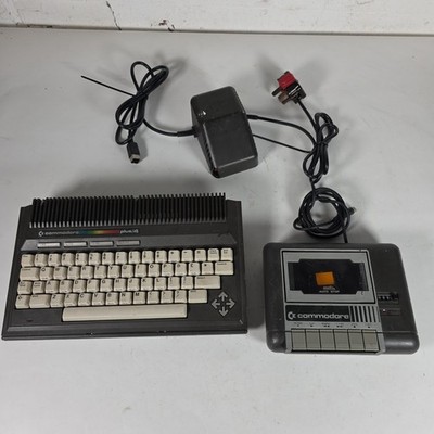 Commodore Plus 4 Computer Bundle mit Datasette & offiziellem Netzteil UNGETESTET