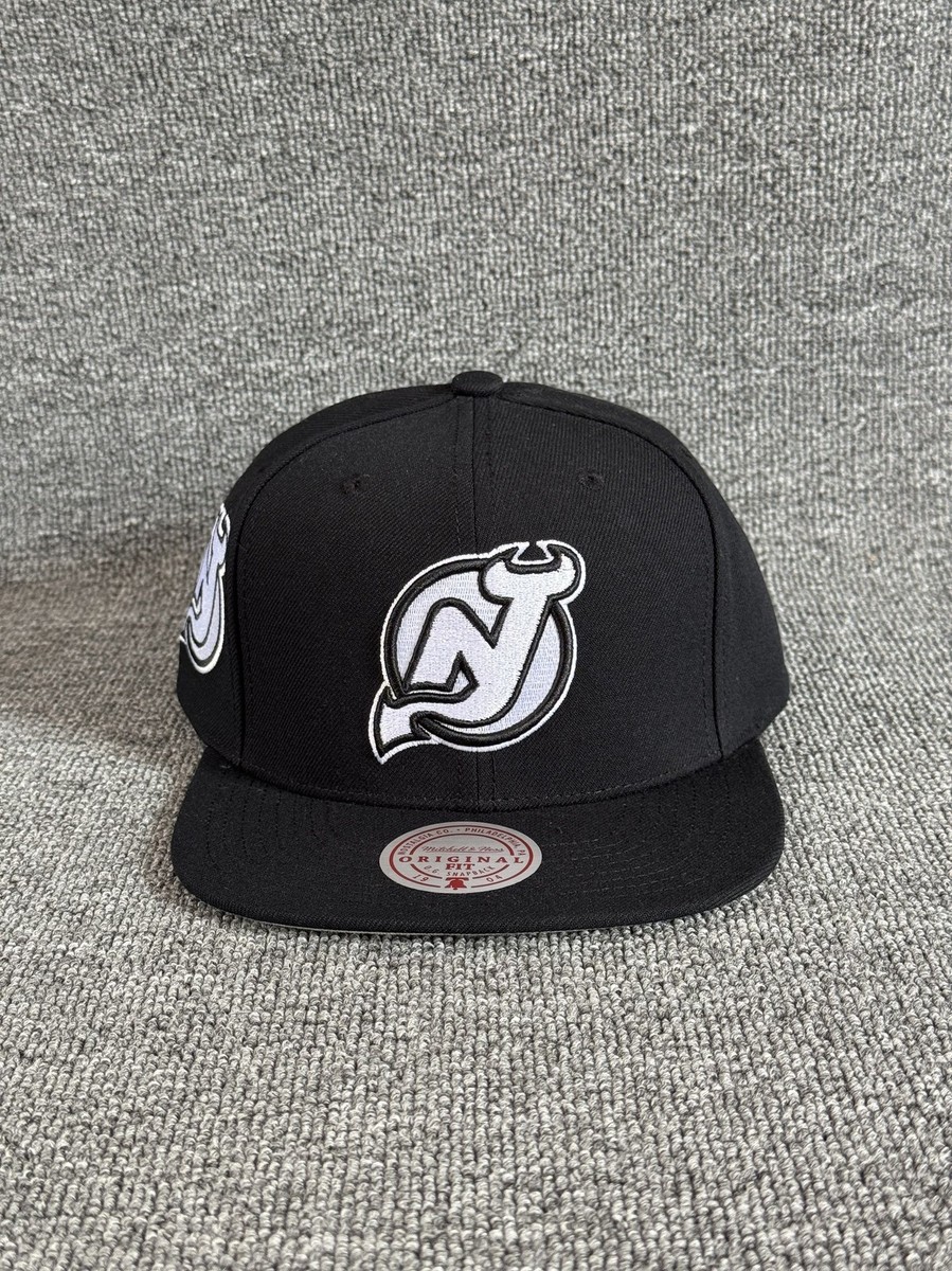 Mitchell & Ness New Jersey Devils NHL Snapback Hat Black Flat Brim Cap