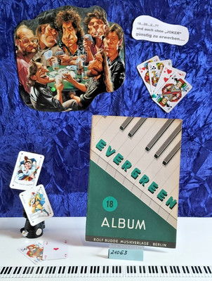 ''Evergreen Album''  Band 18,  für Klavier mit Gesangstimme
