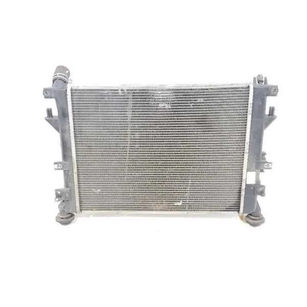 Радиатор красная линия 2,0 л Turbo AT RWD OEM 2007 07 Saturn Sky - Изображение 2 из 4