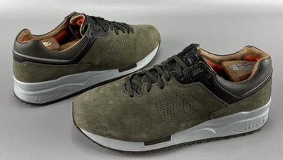 New Balance  ML2016CG Shoes Mens 8 Green Nubuck Athletic Abzorb Comfort Sneakers