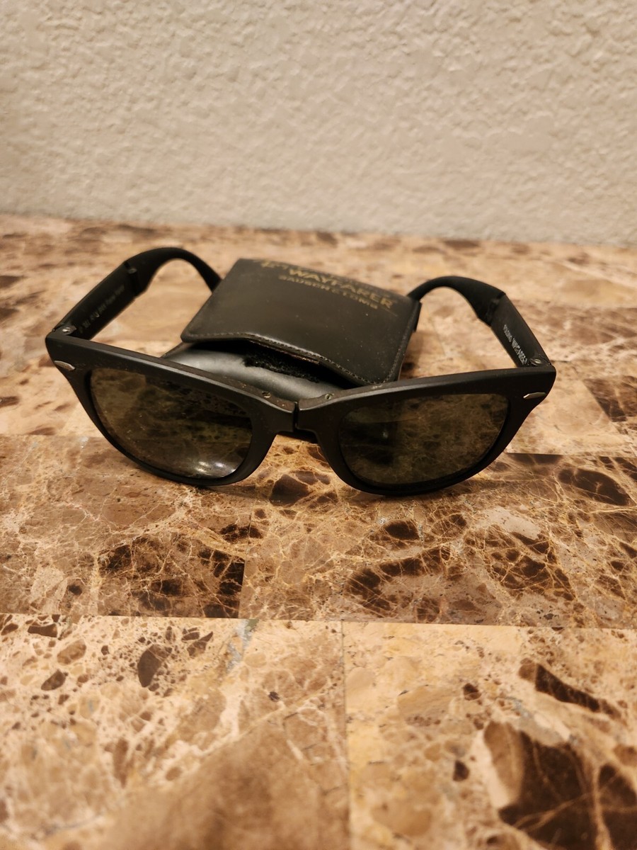 小物 80s vintage B&L RayBan FOLDLNG WAYFARER Vintage B&L Ray Ban Wayfarer Folding Sunglasses Bausch