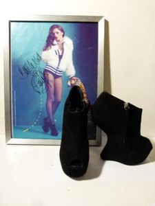 heel less booties