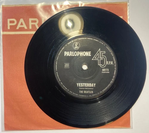 The Beatles, Yesterday / Act Naturally vinyl 45 (Australia Parlophone, 1965), M-