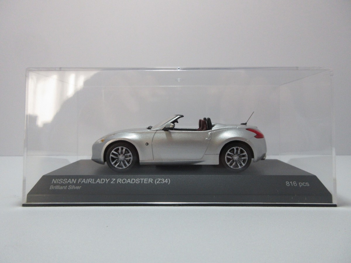 1:43 Kyosho Nissan Fairlady Z Roadster Z34 Brilliant Silver