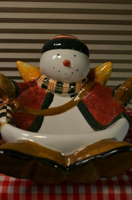 Debbie Mumm Snow Angel Village Christmas Snack Nibbler Bowl Sakura