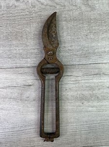 Vintage Curved Heavy Duty Snips 9.75" Drop Forged in Italy