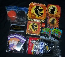 Halloween Party Supplies HUGE LOT 26 pcs. Party for 40 People NEW Witch Cat