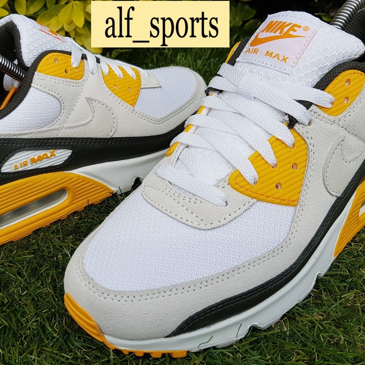 ❤ BNWB & Authentic Nike ® Air Max 90 Trainers in White & Uni