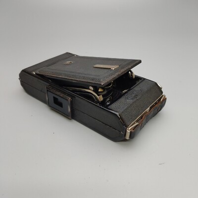 Zeiss Ikon Ikonta 520/2 6x9cm Film Camera w Novar-Anastigmat 10.5