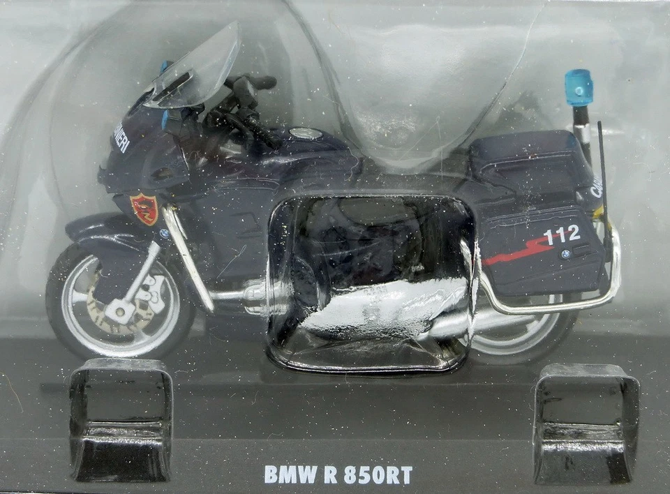 Moto BMW R 850RT des carabiniers 1/24 - Photo 2/4