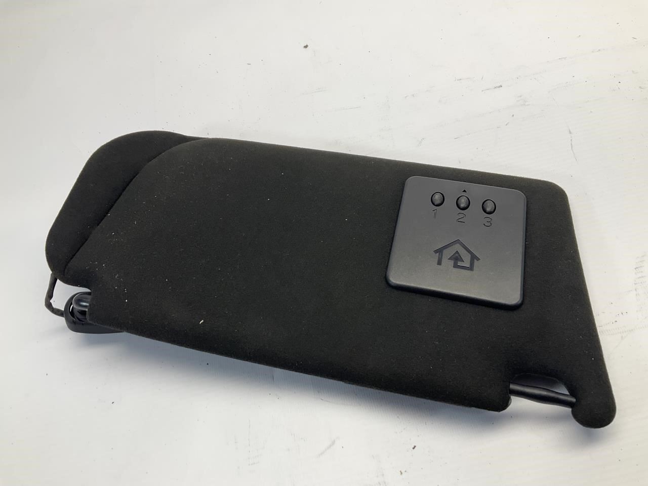 09-19 Maserati GranTurismo Left Driver Sun Visor Sunvisor Q