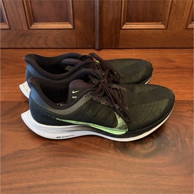 Nike Zoom Pegasus Men's Black Green White Mesh Low Top Athletic Running Shoes
