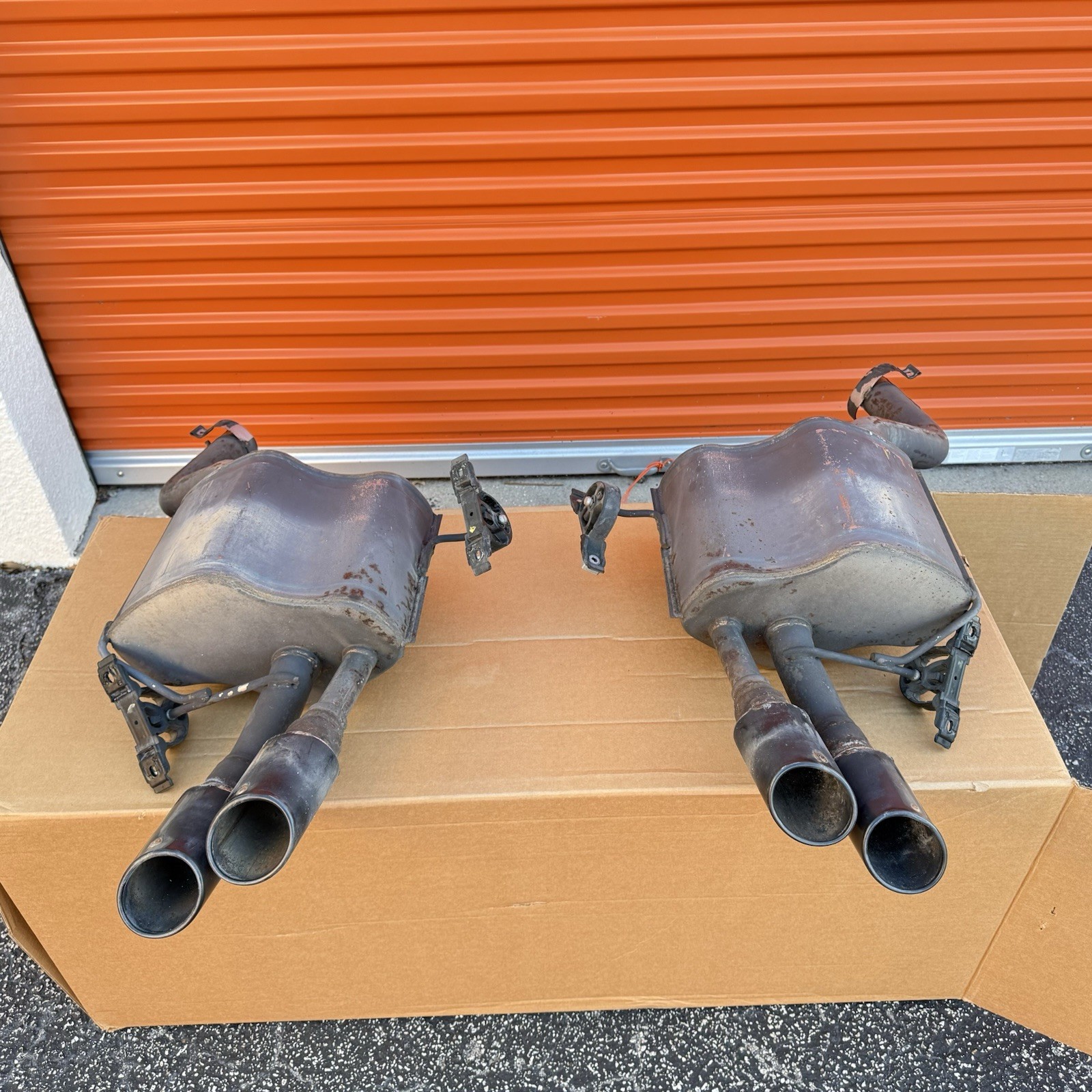 Maserati Quattroporte M139 Exhaust Mufflers Tips Left Right Pair Set OEM 57K