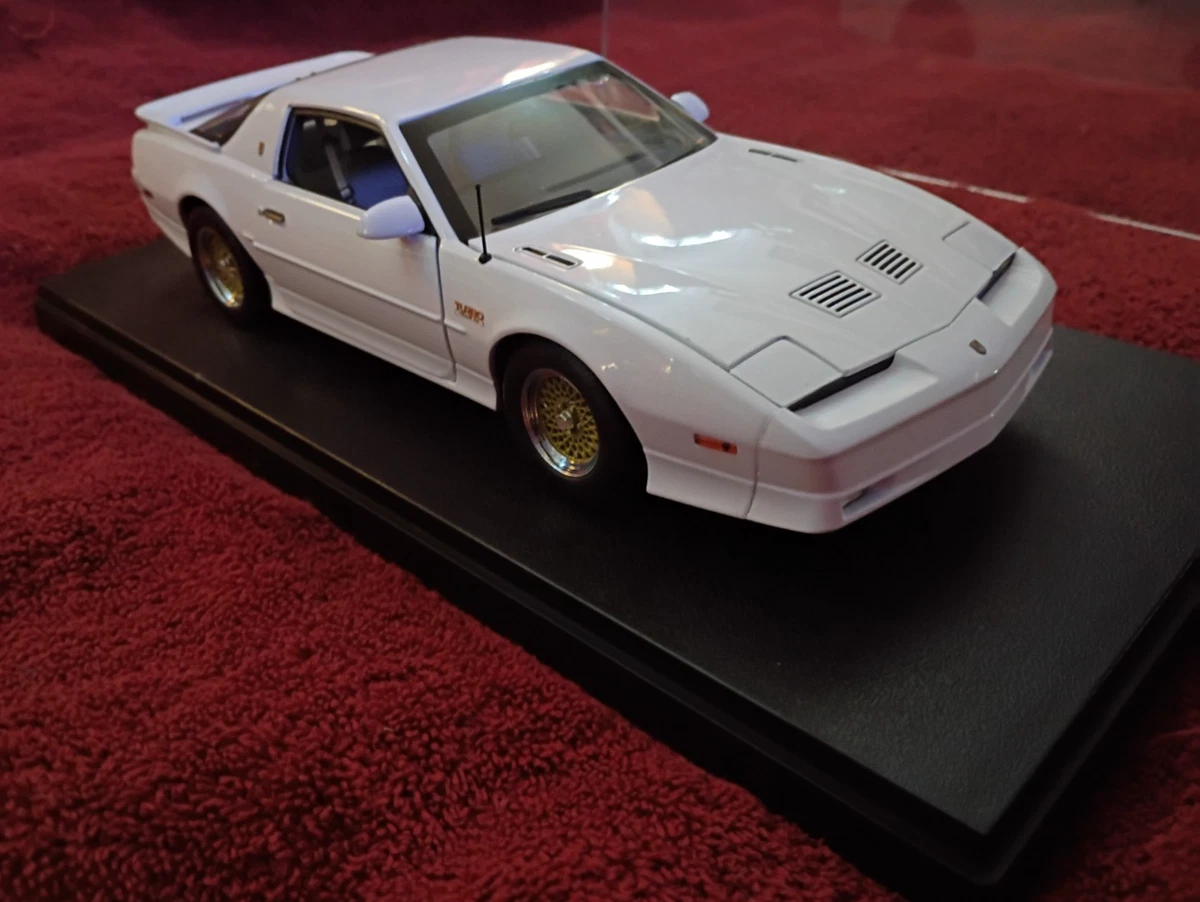 Greenlight Diecast & Toy Pontiac 1:18 for sale - eBay