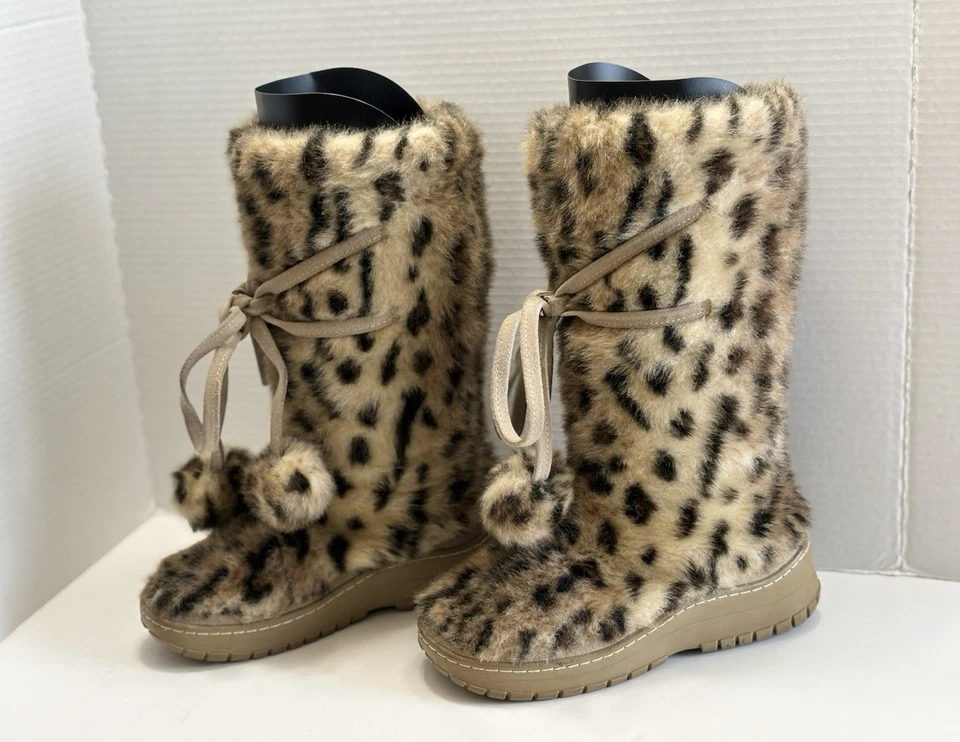 Botas Colin Stuart para mujer piel sintética leopardo pompón corbatas Victoria Secret talla 7 Foto 3 de 4
