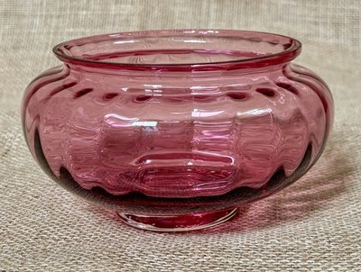 Vintage Pilgrim Cranberry Glass Bowl Ribbed Optic Centerpiece Planter Granny