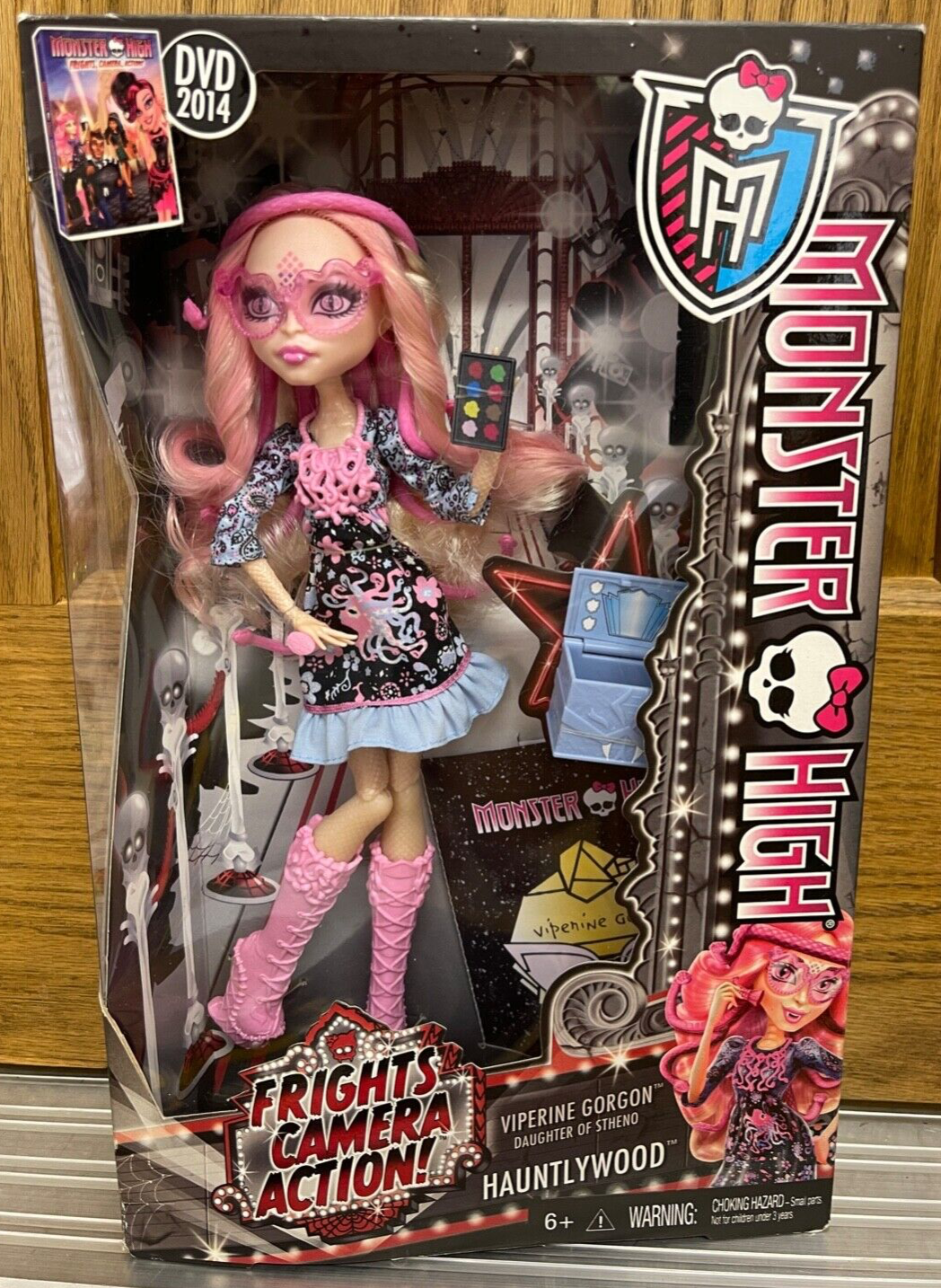 Monster High Frights, Camera, Action! Viperine Gorgon Doll – One-Touch Top  Tred Toys