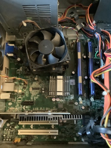 Dell Vostro 220 Desktop PC Intel Pentium 2 Core Q8300 2.5Ghz 4GB Ram 240GB SSD - Picture 6 of 7