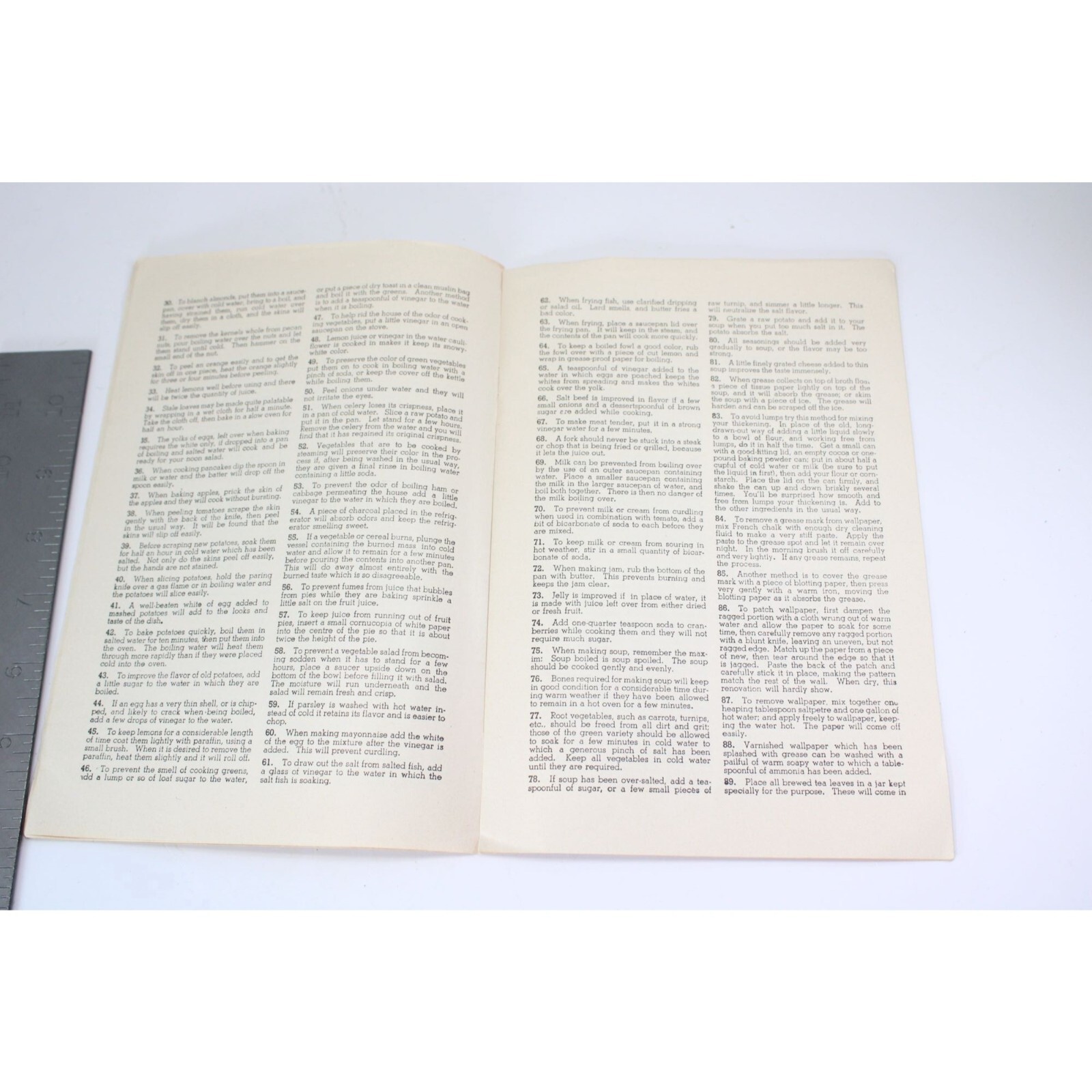 300 Household Hints Magikist Rug Cleaners Cicero Avenue Chicago 66840