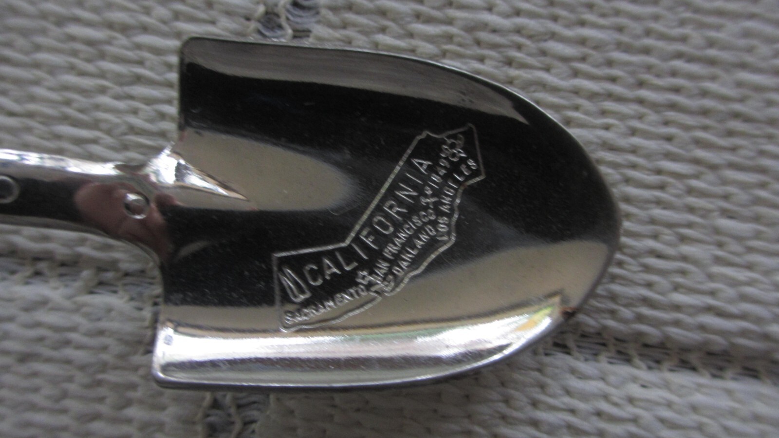 Souvenir Teaspoons x2 ,Los Angeles &Las Vegas, 1980s eBay