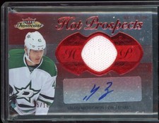 2013-14 Fleer Showcase Red Glow Auto Fight Strap #158 Valeri Nichushkin 15/18