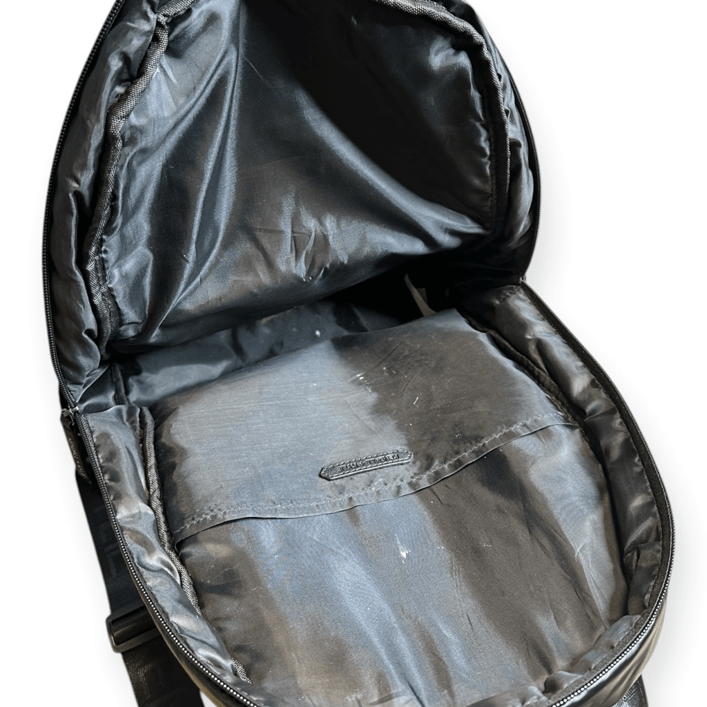 Kendall & Kylie Shiny Black Puffer Backpack Kendall & Kylie | Bags | Kendallkylie Logo Puffer Backpack  main image 4