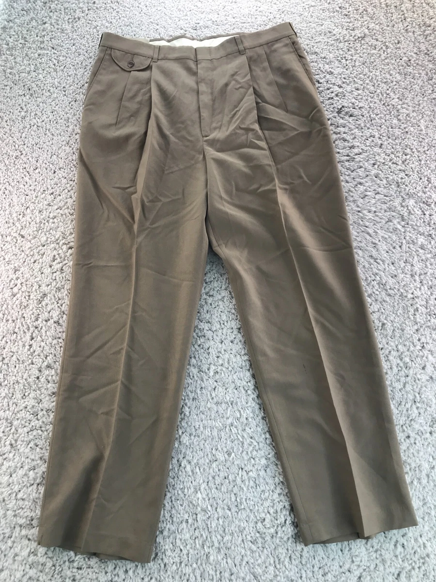 New Haggar dress pants mens 38 X 32 double pleated front relaxed fit brown