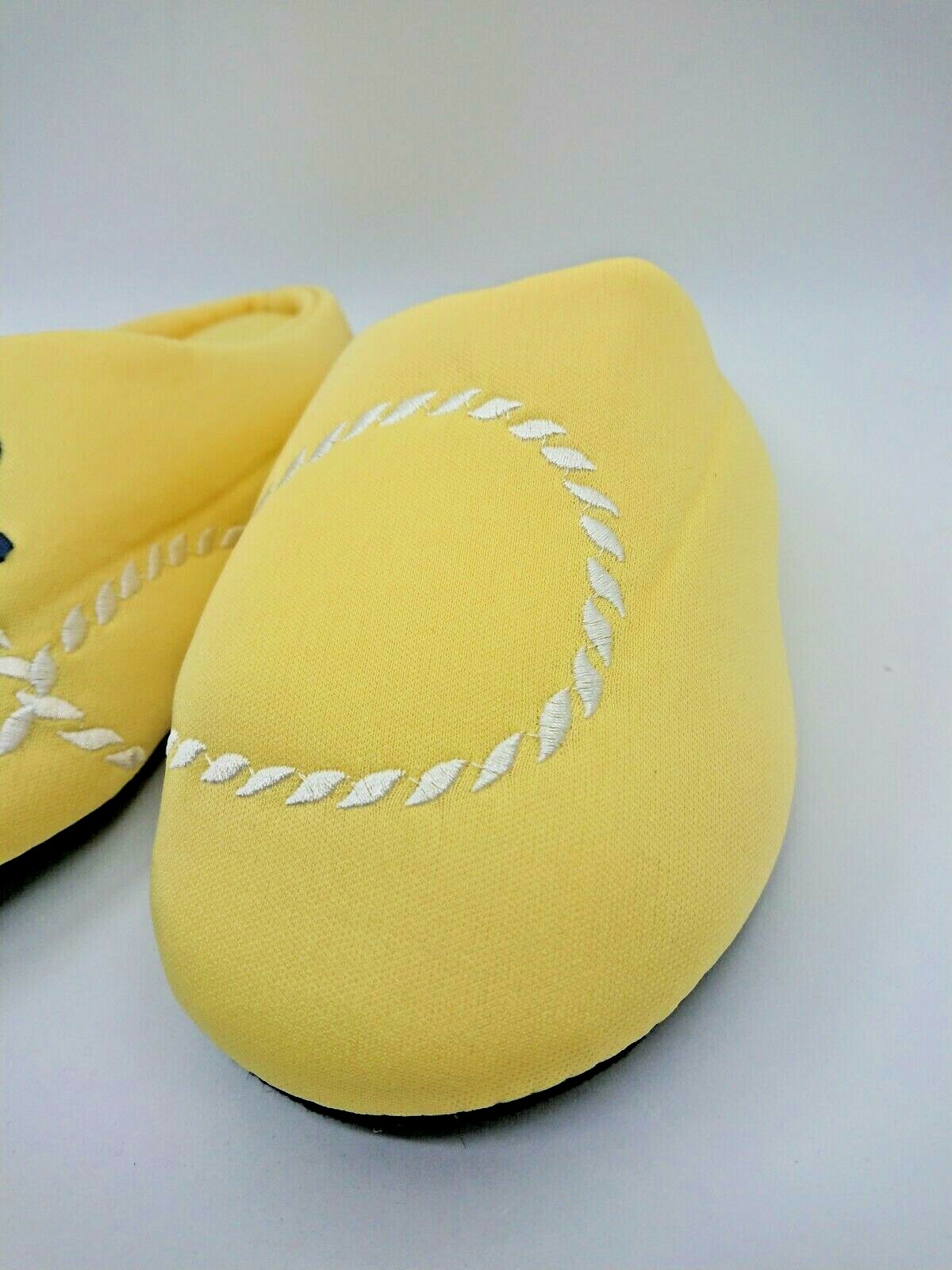 PANTOFOLA D’ORO Pantofole Jeffrey Banks Home Donna Gialle Ancoraggio con Applique
