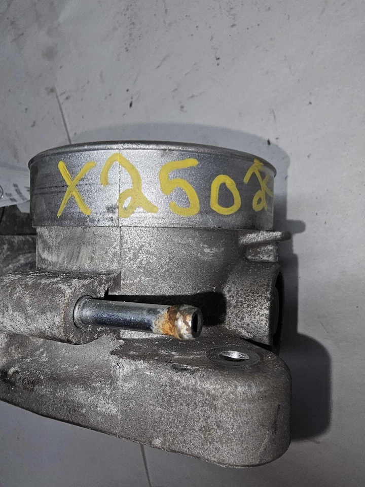 03-07 CHEVY SILVERADO 1500 ESTILO CLÁSICO Conjunto de carrocería/válvula del acelerador 5,3 L SOLO Foto 3 de 3