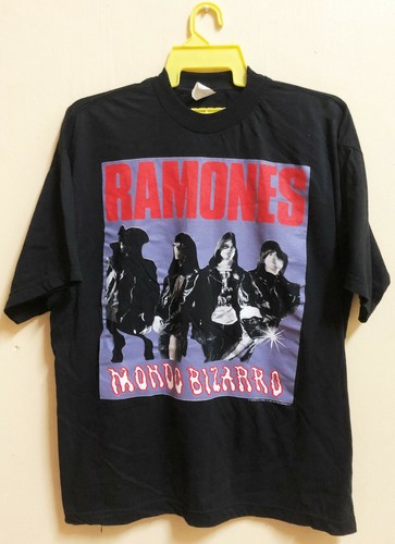 VINTAGE 1992 RAMONES MONDO BIZZARO PUNK 