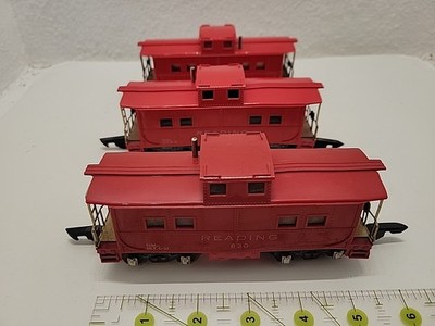 Lot of 3 American Flyer S 630 Reading Red Illuminated Caboose Train Cars