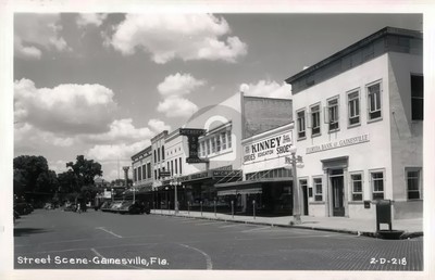 Gainesville FL Florida Street Scene McCrory�s Kinney Shoes RPPC Postcard COPY