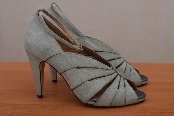 Women Clarks Heels Grey Suede 42