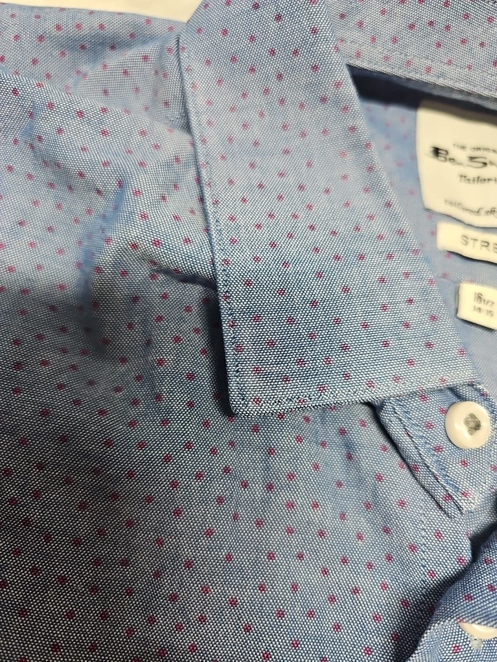 Camisa masculina azul/rosa Ben Sherman alfaiataria ajuste elástico tamanho 16 1/2 34-35  - Imagem 3 de 4
