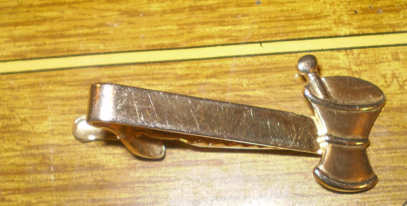 Pharmacist tie tac bar