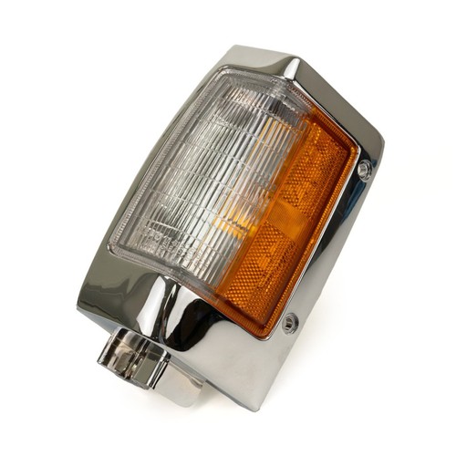 NI2550107 Fits 1995 1996 1997 Nissan Pickup Driver Side Chrome Side Marker Light