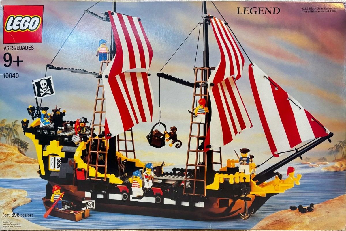 New: Lego Black Seas Barracuda {Reissue} (No. 10040) 896 Pcs