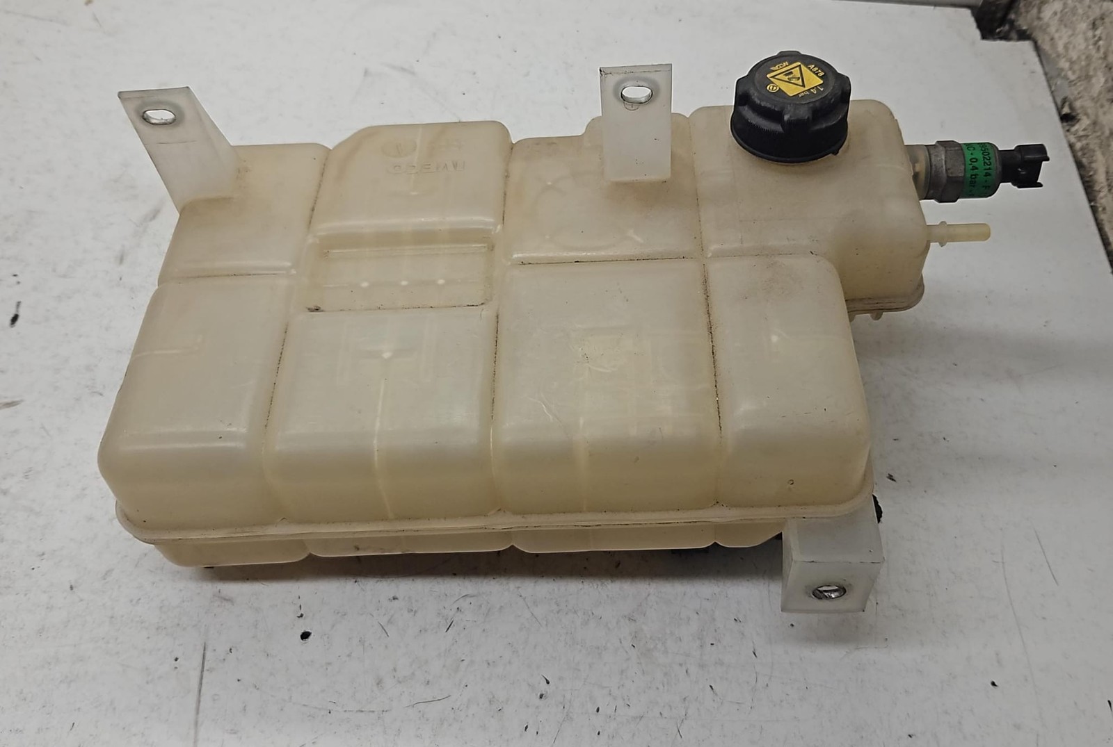 VASCHETTA LIQUIDO RADIATORE PER IVECO Daily 4° Serie diesel 3000 (06>14)