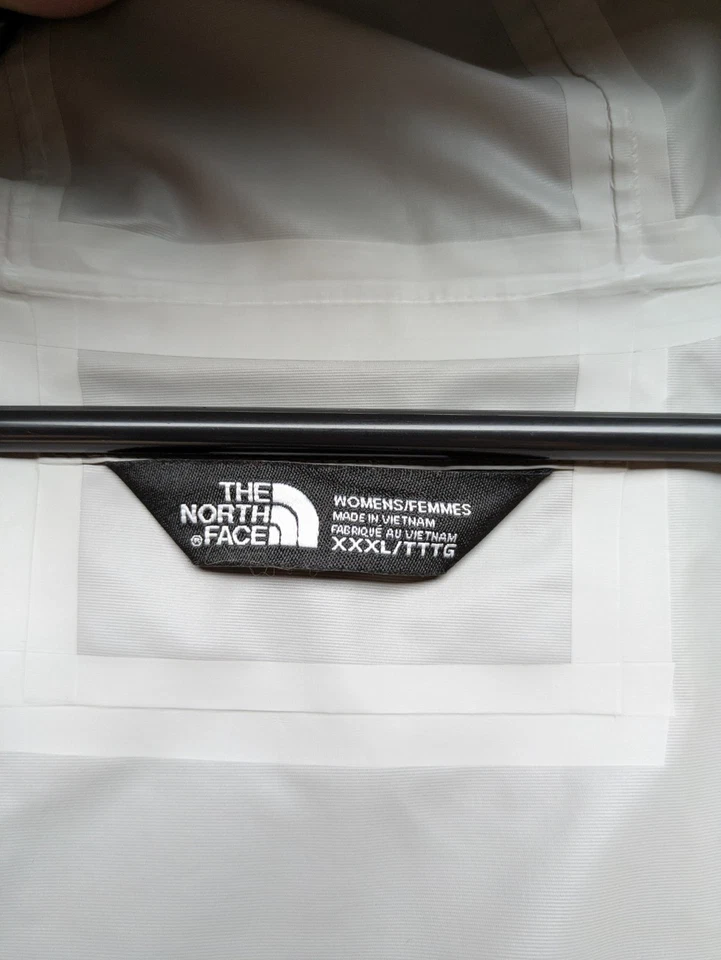 Chaqueta de lluvia impermeable caqui XXL para mujer The North Face con capucha al aire libre excelente Foto 2 de 4