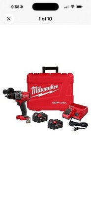 Milwaukee 2904-22 M18 FUEL 1/2'' Hammer Drill/Driver Kit