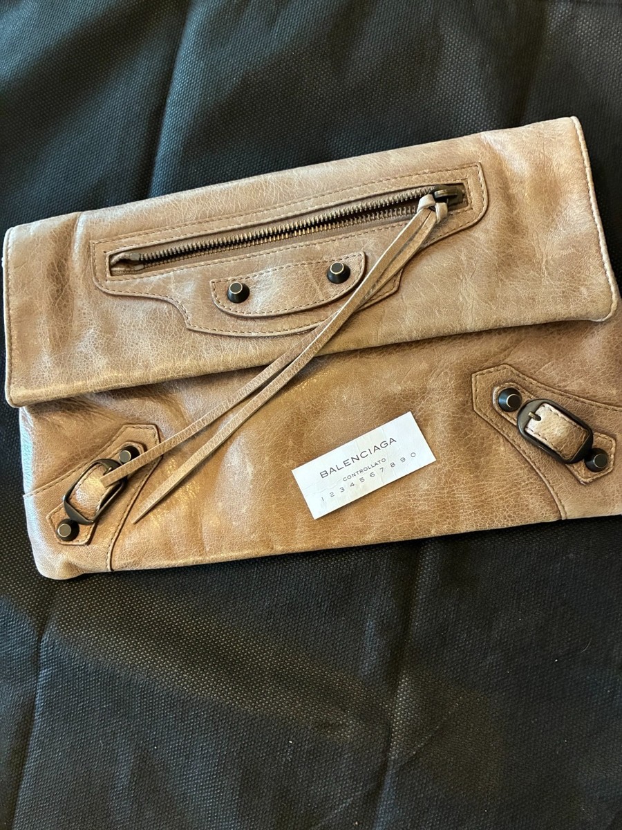 3種セット×10 BALENCIAGA Classic Envelope beige Lambskin Clutch Bag | eBay
