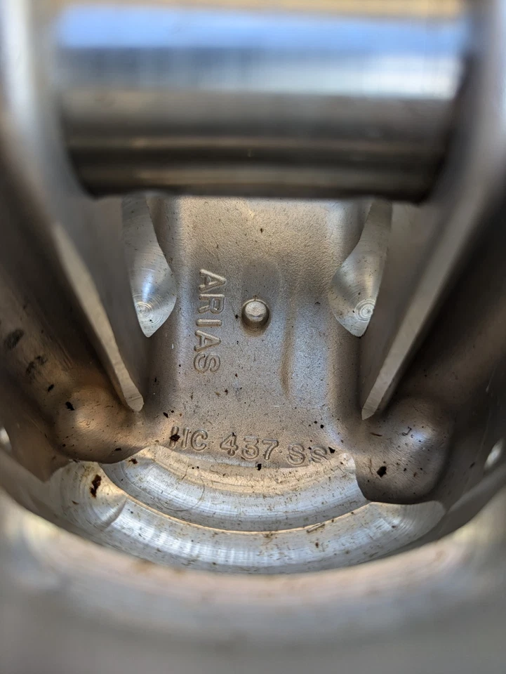 Pistones de carrera forjados Big Block Chevy Aries 454 .100 sobre 13 a 1 compresión Foto 3 de 4