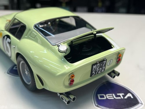 1/18 Kyosho/BBR Ferrari 250 GTO #15 Good wood Speed Festival - Picture 6 of 9