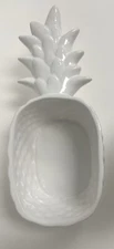 IQ ACCESSORIES PINEAPPLE FRUIT DISH