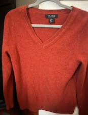 TAHARI 100 2-PLY CASHMERE XL BUT FIT LIKE LARGE