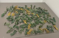 Plastic Army Men GREEN Tan Vintage Toys Lot 100 HongKong