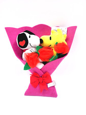 2024 Peanuts Snoopy Woodstock Plush Bouquet Valentine's Day Red Roses NEW